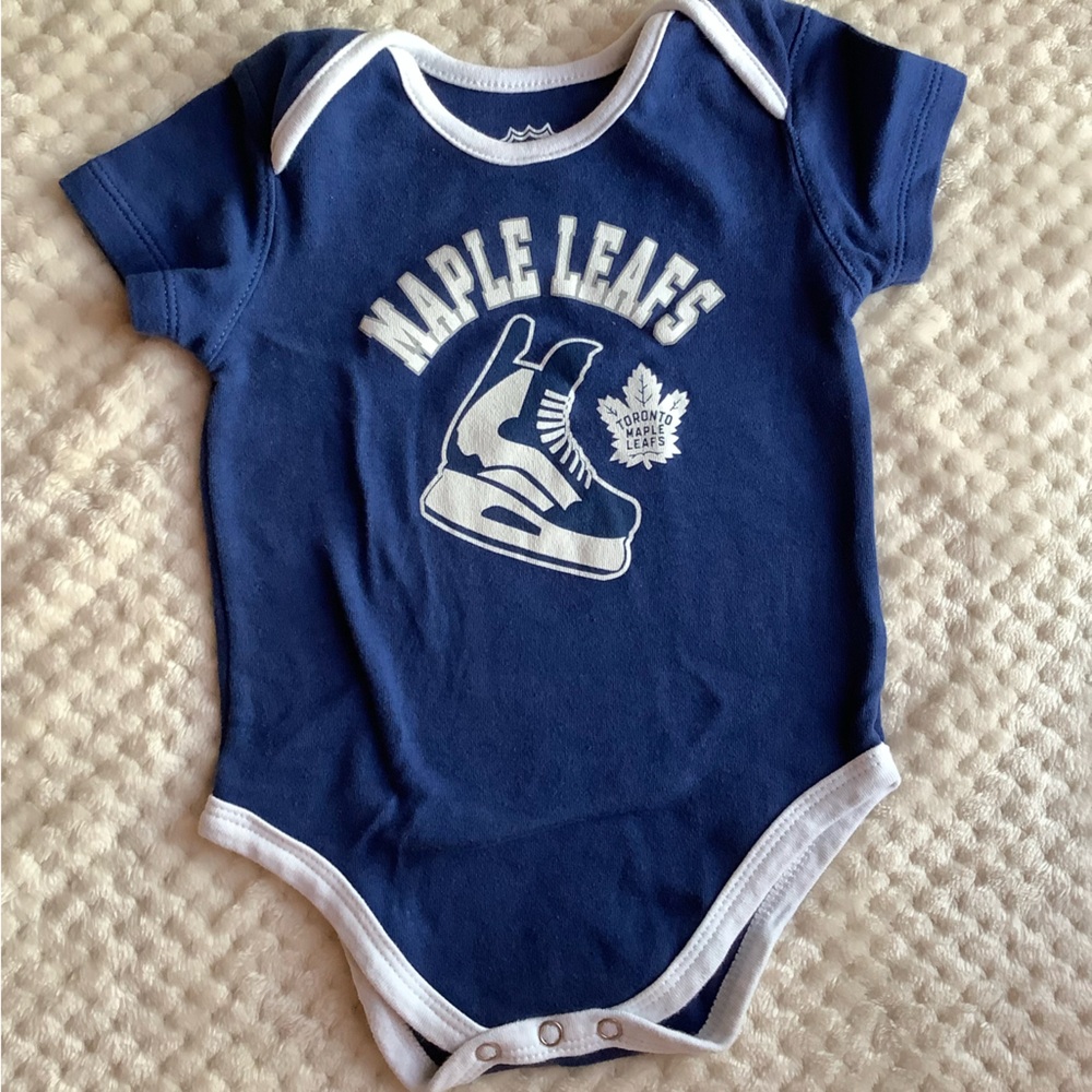 NHL Toronto Maple Leafs Hockey Bodysuit 18 Months 18M